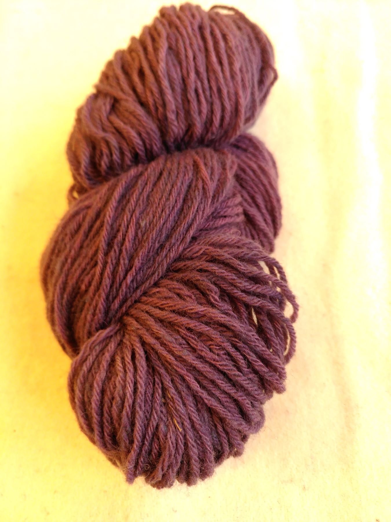 Aubergine bleutée - Fil 4 brins - Worsted - Aiguille +- 5,5 - Coccinelles  et compagnie